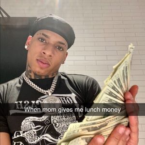 Meet your Posher, Isabel